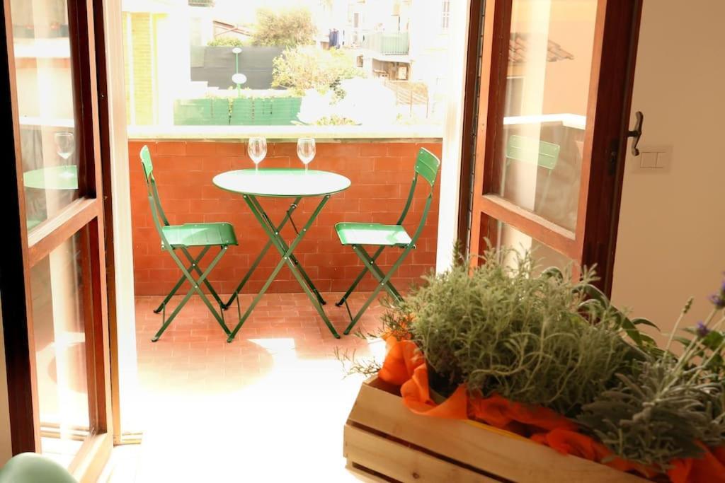 Apartamento Cozy Coastal Gateway Lido di Ostia Exterior foto